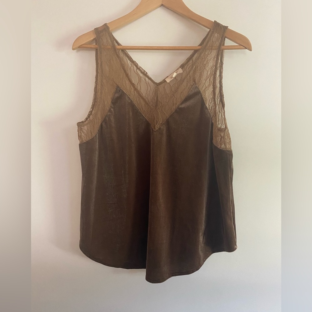 NWOT Mystree brown lace tank size L